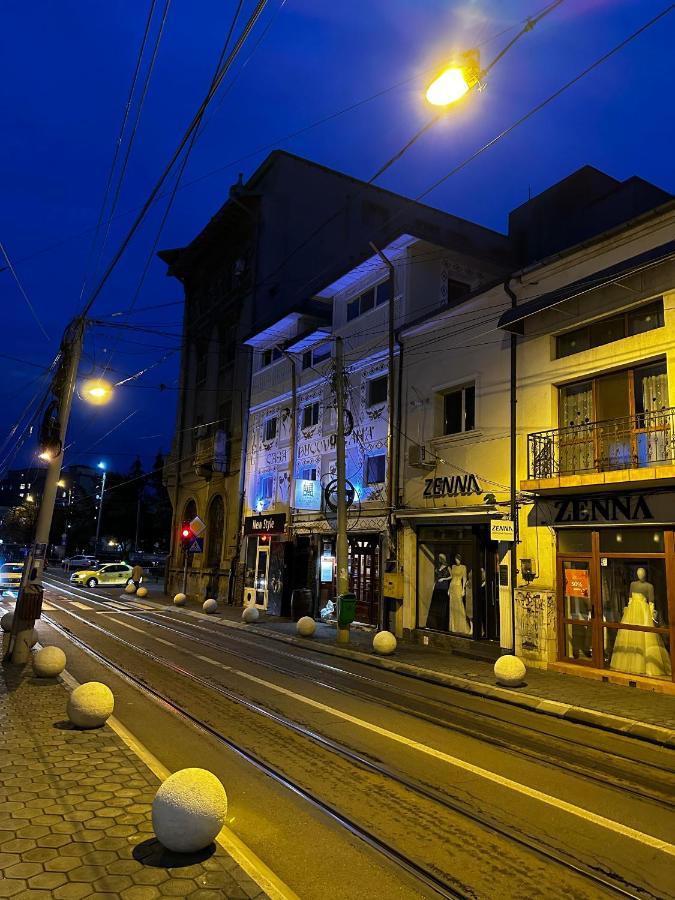 Casa Bucovineana Aparthotel Iasi Exterior photo